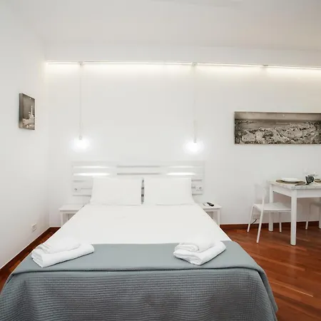 Due Metri Sopra Al Mare Otrante