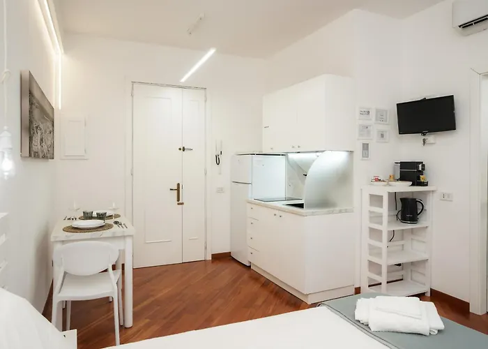 Due Metri Sopra Al Mare *